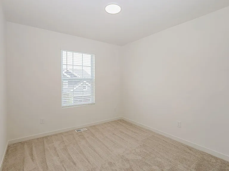 671 Bush Blvd — Photo 23
