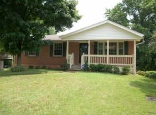 472 Westcrest Dr, Nashville, TN 37211