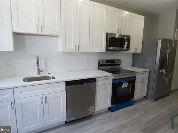 630 N Brooklyn St #1, Philadelphia, PA 19104