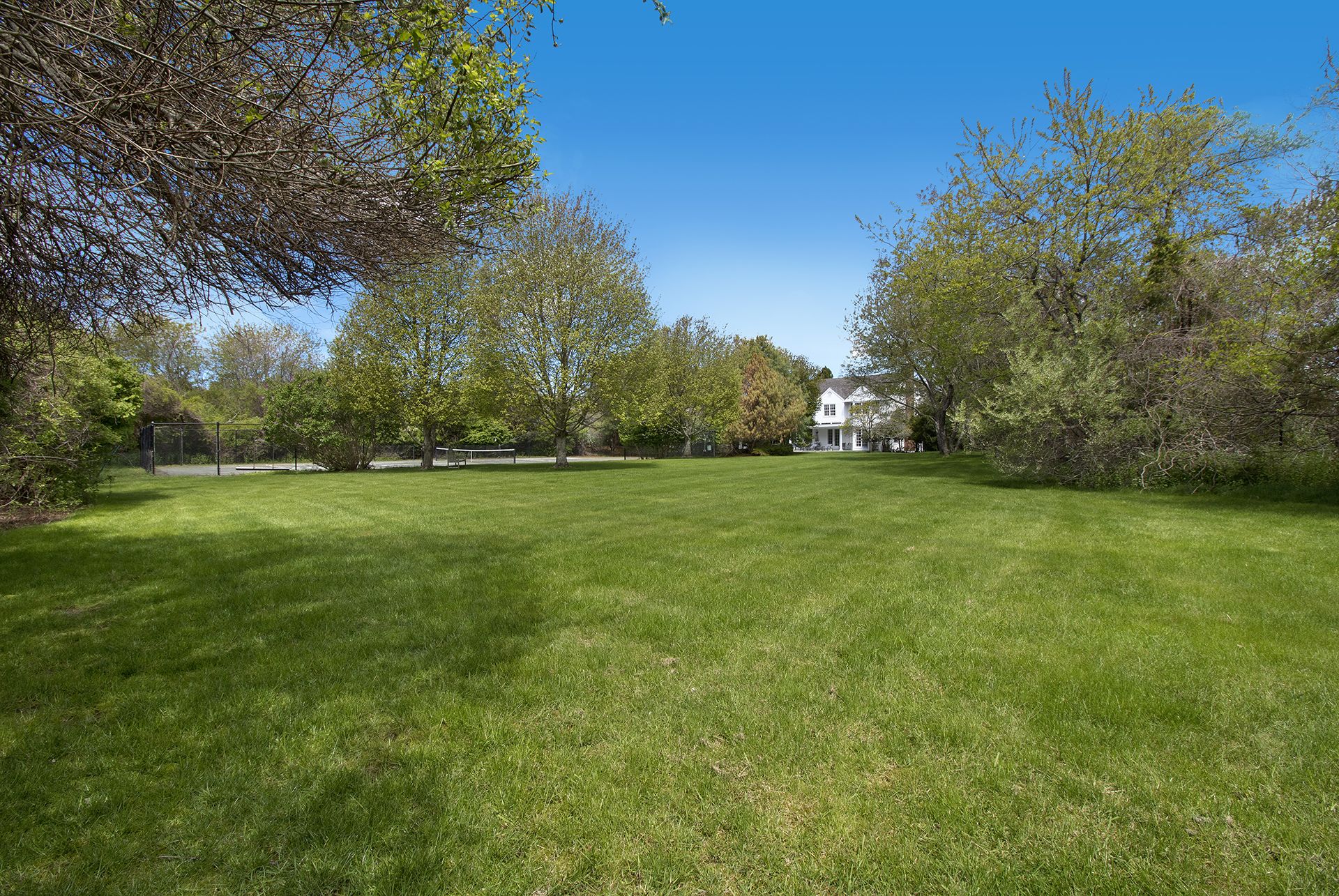 131 Flying Point Rd, Southampton, NY 11968 Out East