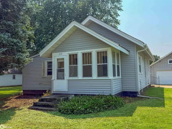 429 12th Ave NE, Hampton, IA 50441