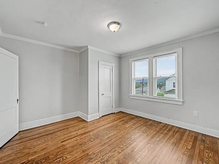 531 S Irving Ave #4 — Photo 16