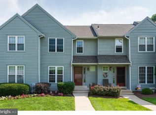 88 Knollwood Ct, Aston, PA 19014