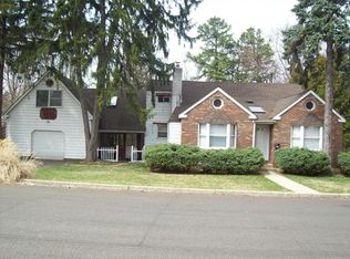 128 Madison Rd, Willow Grove, PA 19090