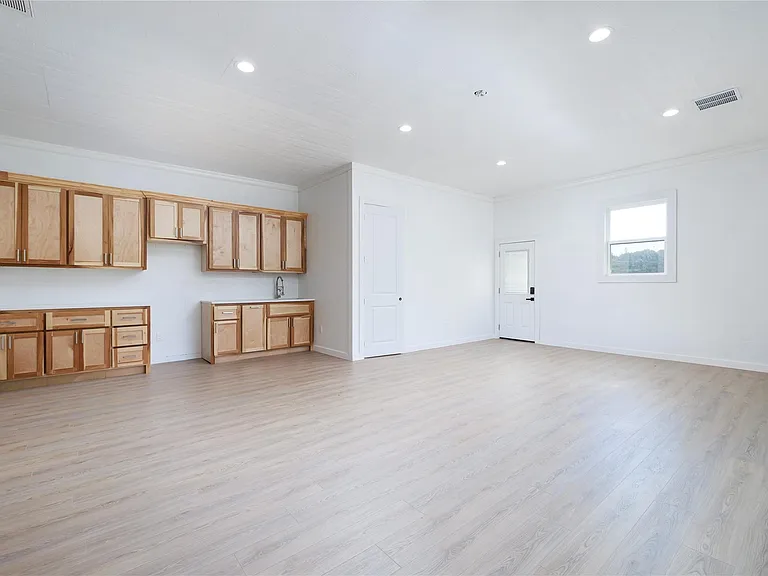 12826 Hill Dr — Photo 48