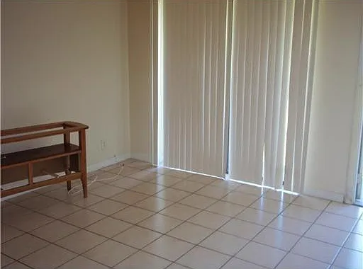 11458 Royal Palm Blvd — Photo 7