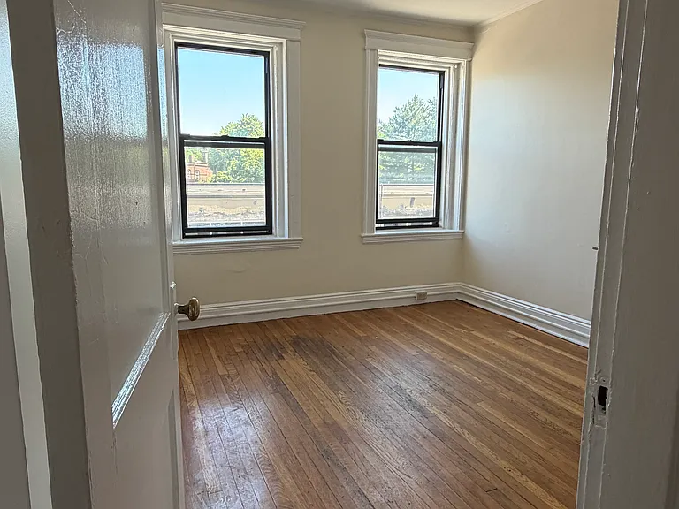 1142 Commonwealth Ave #25 — Photo 7