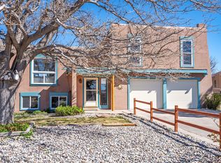 2719 Paseo De Tularosa, Santa Fe, NM 87505