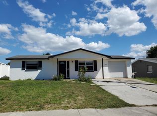 9506 Gray Fox Ln, Port Richey, FL 34668