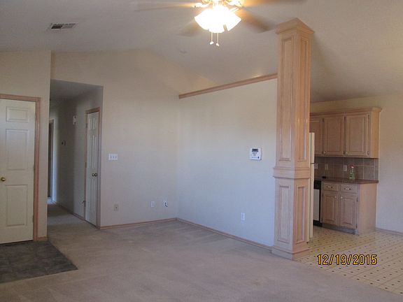 3rd image of 6847 NW Willow Springs Dr