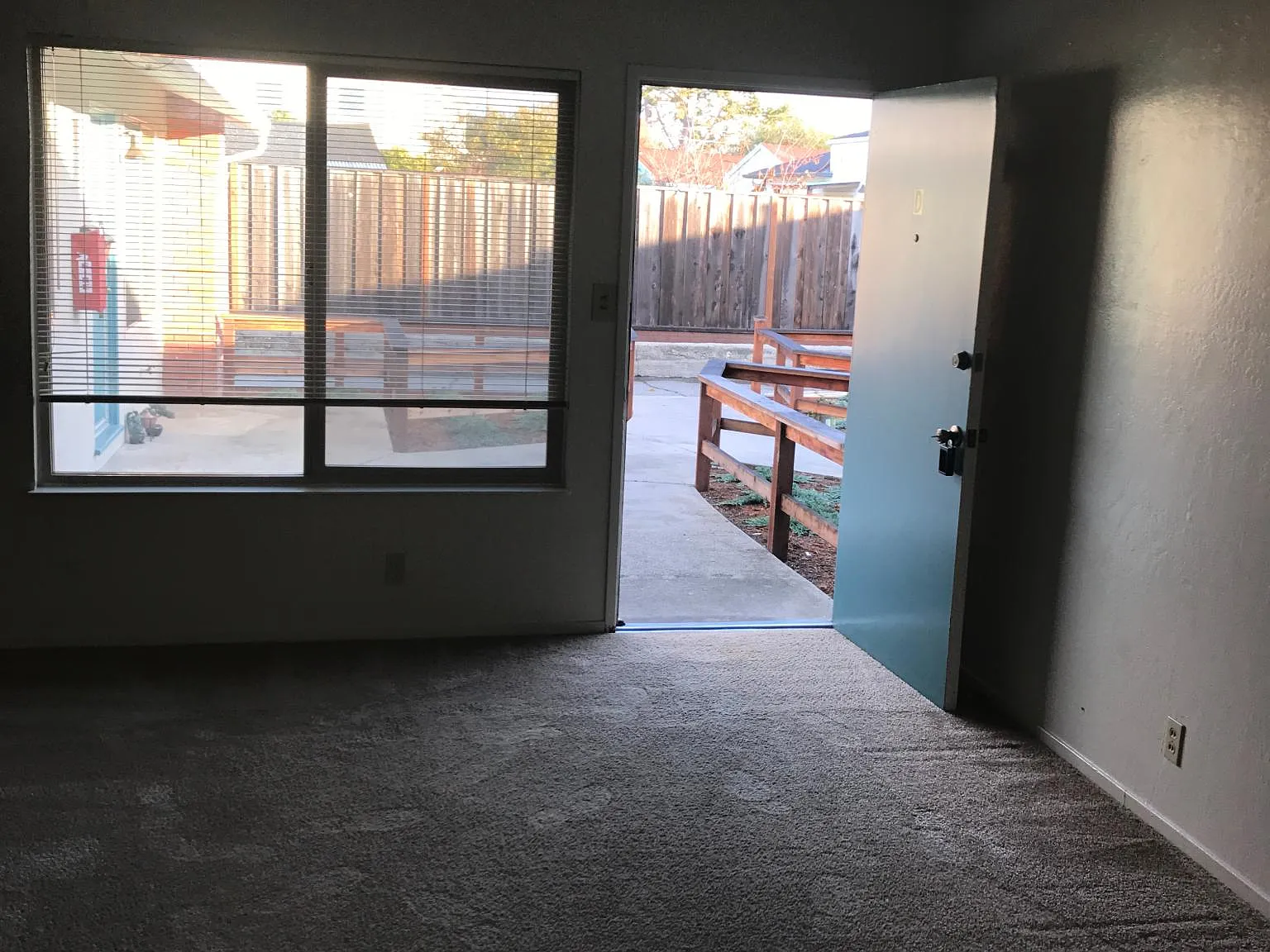 2 bed, 680 sqft, $3,295 — Photo 2
