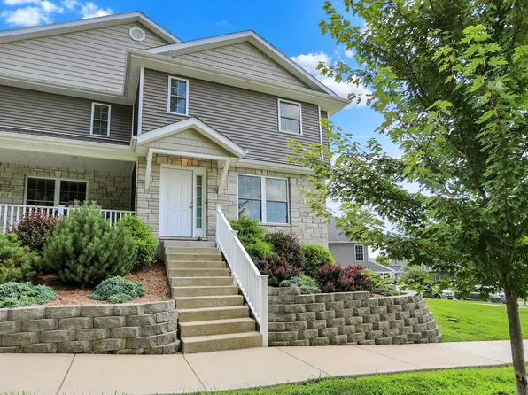 1771 W Victoria Ln, Bloomington, IN 47403