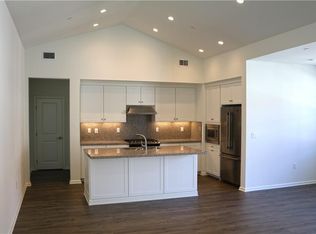 118 Canvas, Irvine, CA 92620