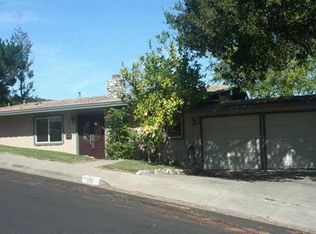 915 Harbor View Dr, Martinez, CA