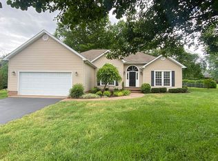 1031 Hidden Springs Dr, Bowling Green, KY