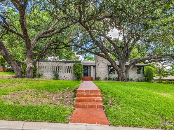 6458 Woodstock Rd, Fort Worth, TX 76116