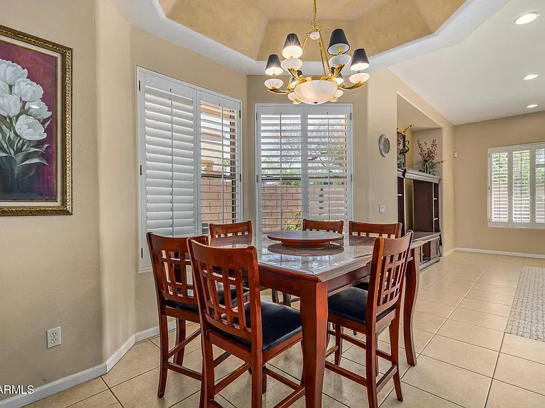 1687 E Carob Dr — Photo 10