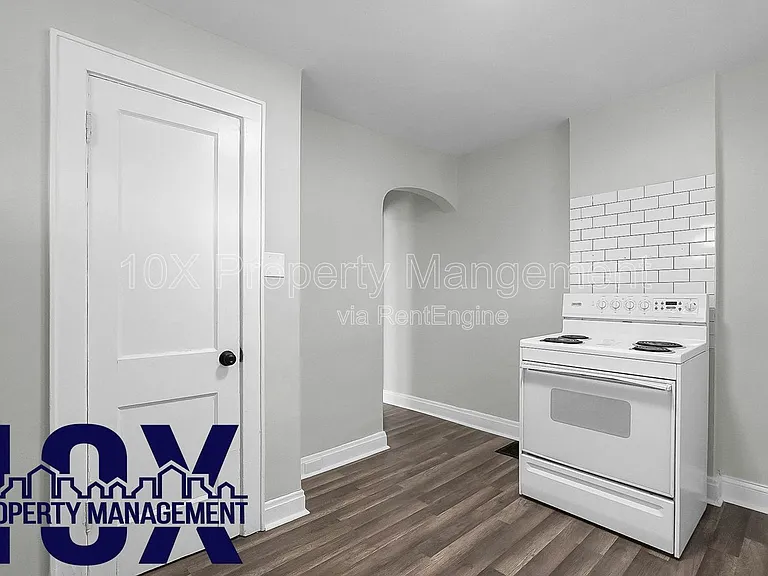 864 Fairwood Ave — Photo 13