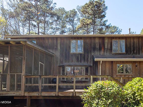3rd image of 1133 Lucky Debonair Dr