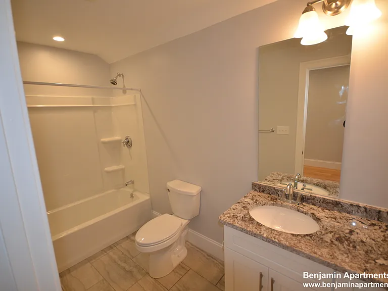 18 Bothwell Rd #5 — Photo 20