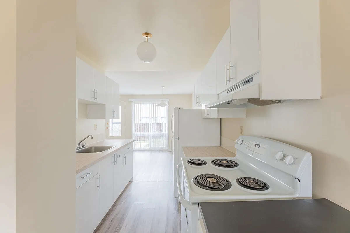South Ridge Townhomes — Photo 3