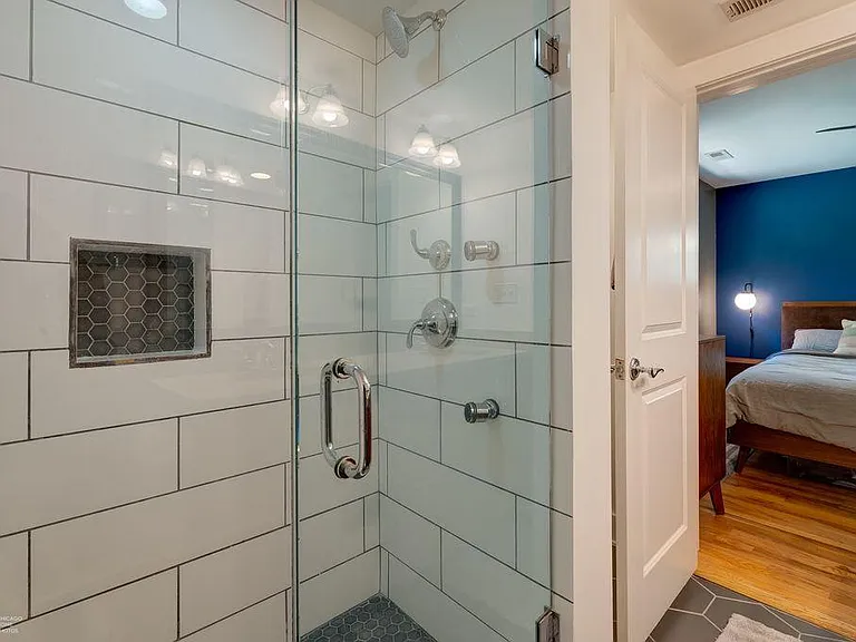 3424 N Racine Ave #G — Photo 9