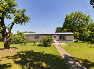 17379 Freedom Rd, Willow Springs, MO 65793