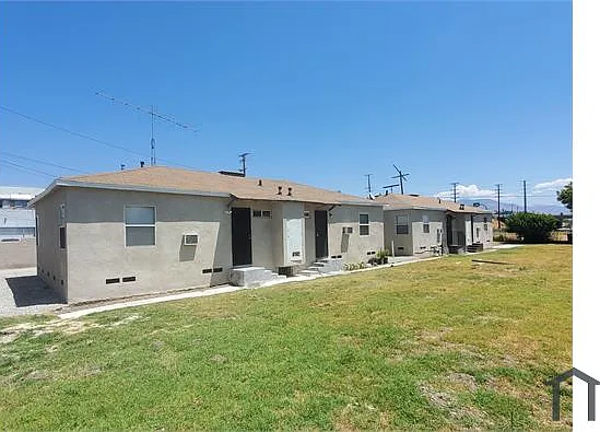 1171 Perris St #3 — Photo 15