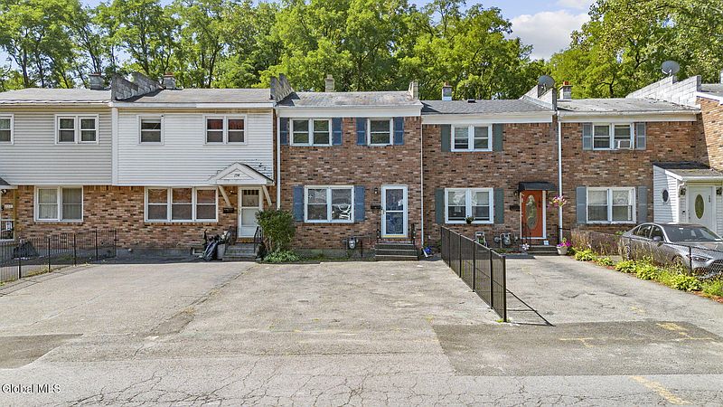 3rd image of 196 Mount Hope Drive