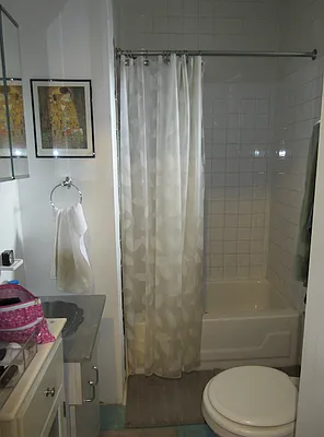 Rented by Karpoff Affiliates | media 23