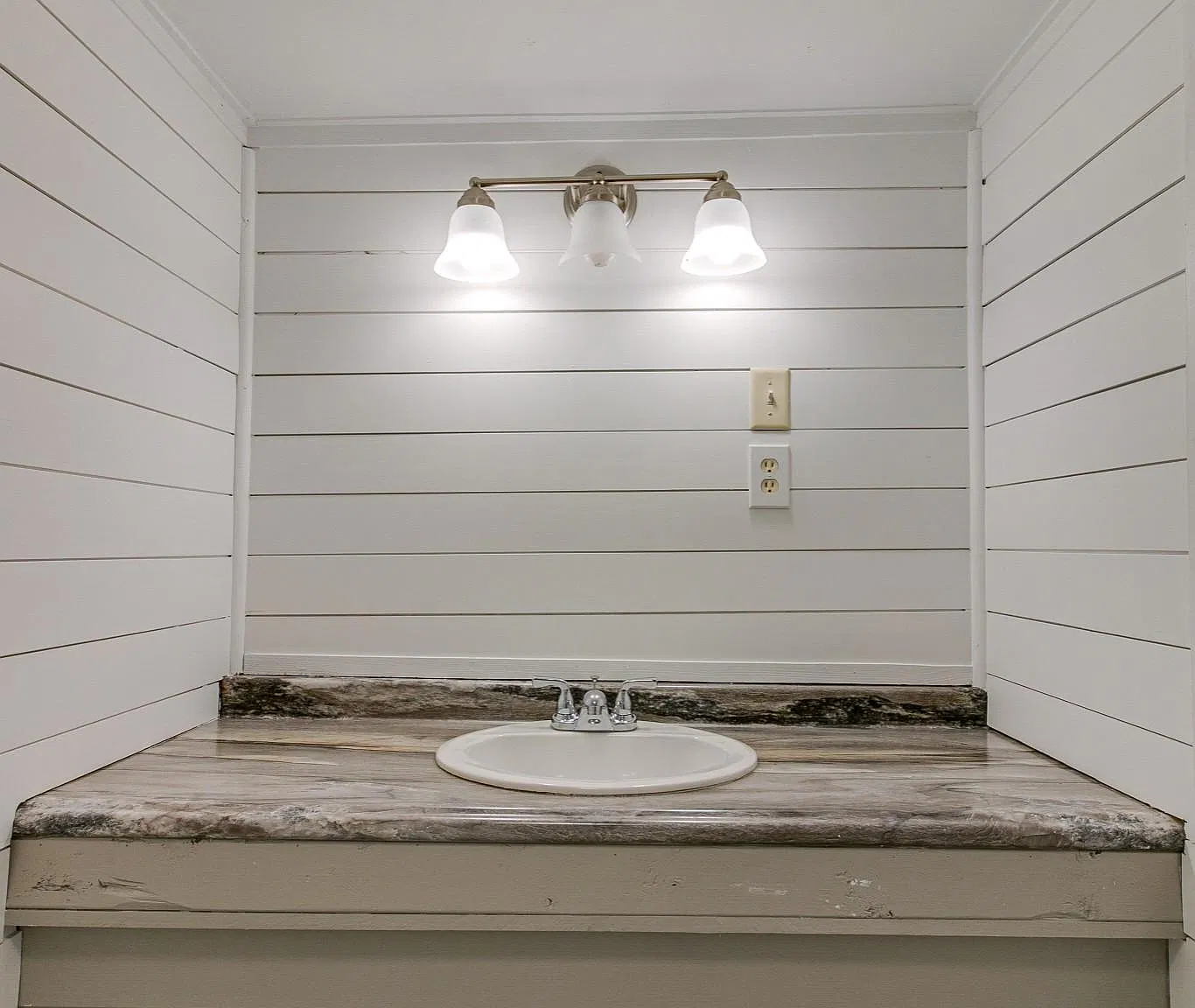 Studio, 250 sqft, $850 — Photo 4
