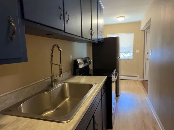 223 Mountain Ave SW #4, Roanoke, VA 24016