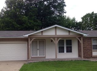 3 Nugget Ct, Saint Peters, MO 63376
