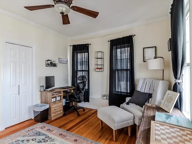 18 Irma Ave #2 — Photo 5