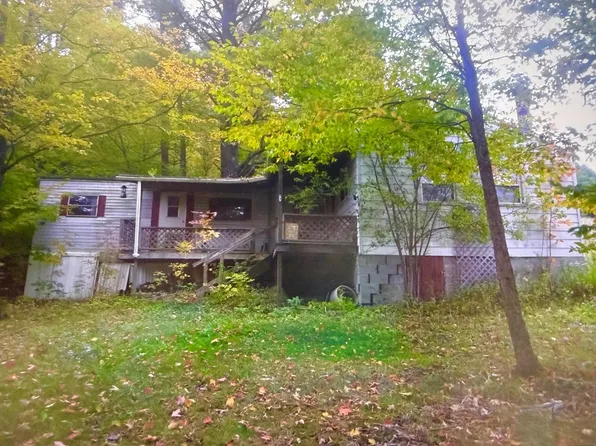 77 Marmour Rd, Westfield, PA 16950