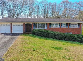 1203 Lark Ln NE, Conyers, GA 30012