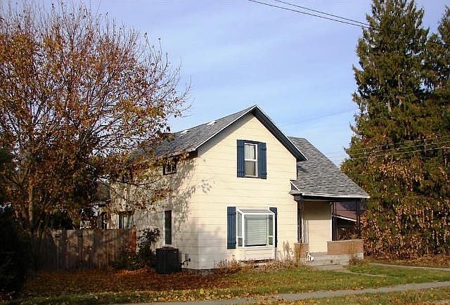 2nd image of 1420 S Helena St