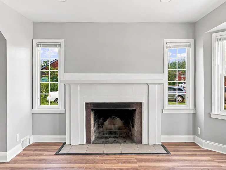 3677 Somerset Ave — Photo 8