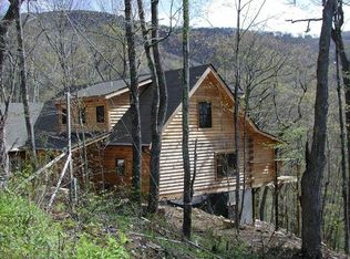 852 May Apple Ln, Mars Hill, NC 28754