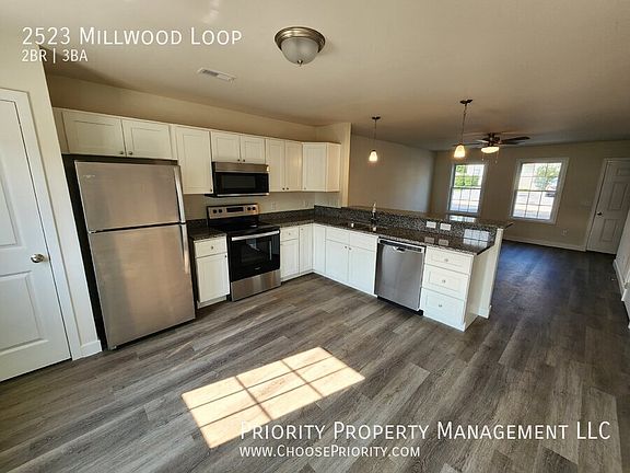 3rd image of 2523 Millwood Loop