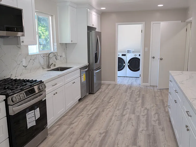 167 N Whisman Rd — Photo 4