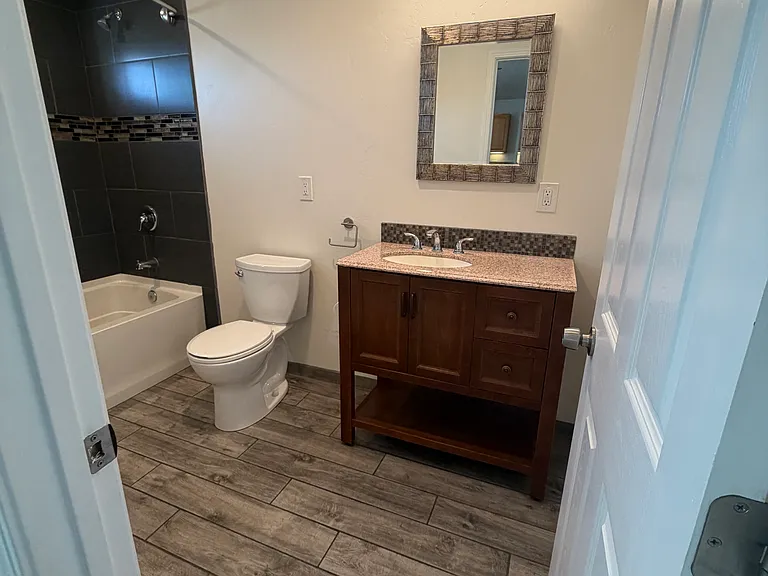 6802 Radio Dr — Photo 9