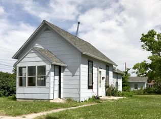 422 E 19th Ave, Torrington, WY 82240