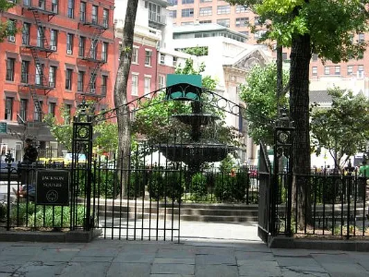 Sold by Classic Marketing- 530 Park1 | media 16