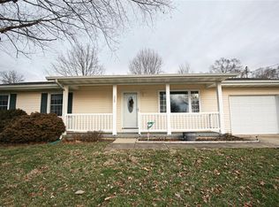 324 N Rock Island Ave, Vandalia, IL 62471