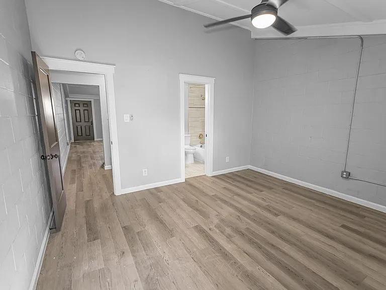 1315 Alliance St #2 — Photo 11