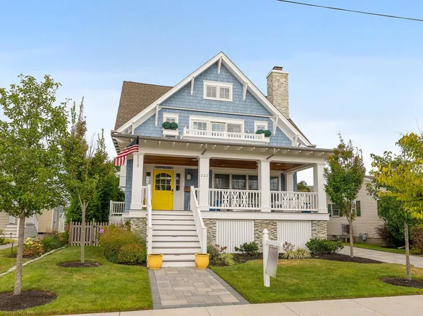 223 37th St, Avalon, NJ 08202