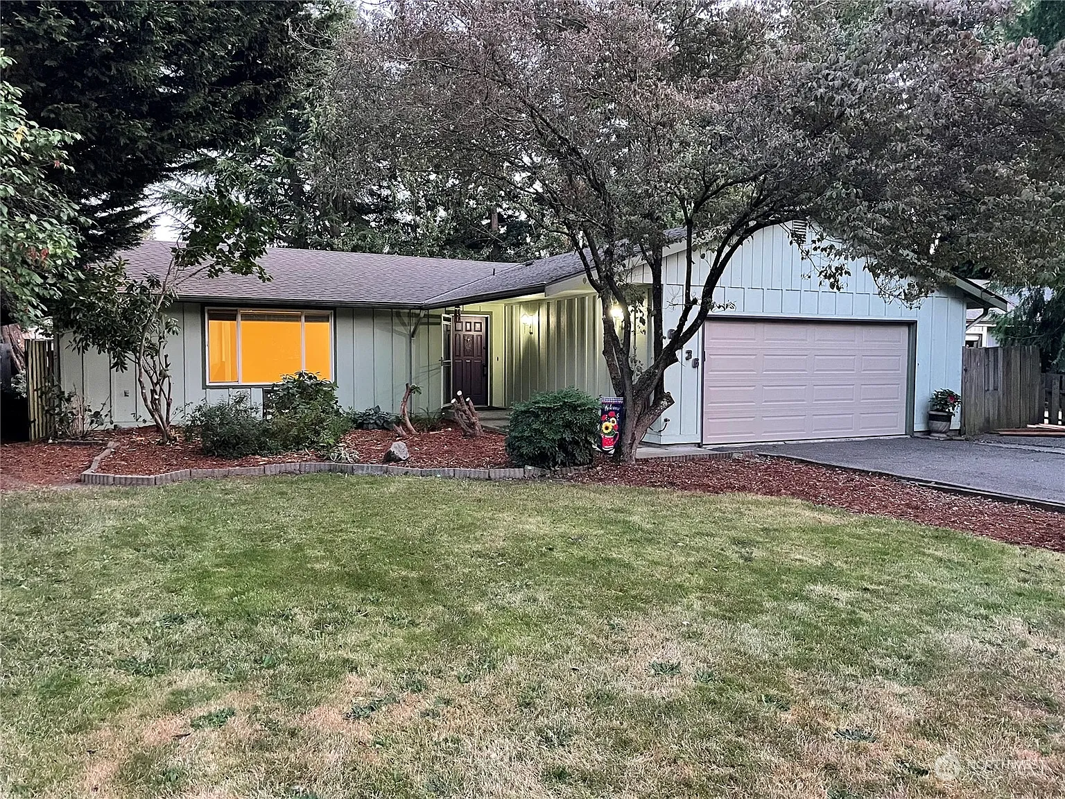 6236 25th Street NE photo 1