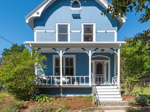 962 Washington St, Gloucester, MA 01930