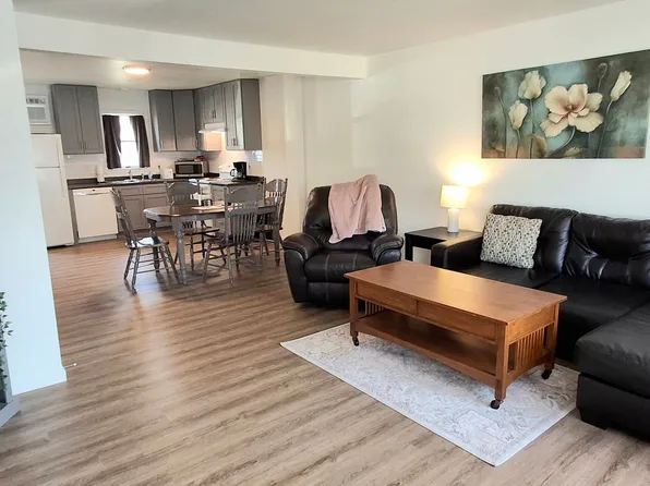 309 N Cherry Aly, Elizabethtown, PA 17022